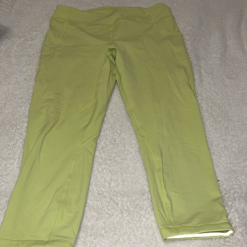 Lululemon Time to Sweat 23” Crop Size 12 in Lemon Vibe